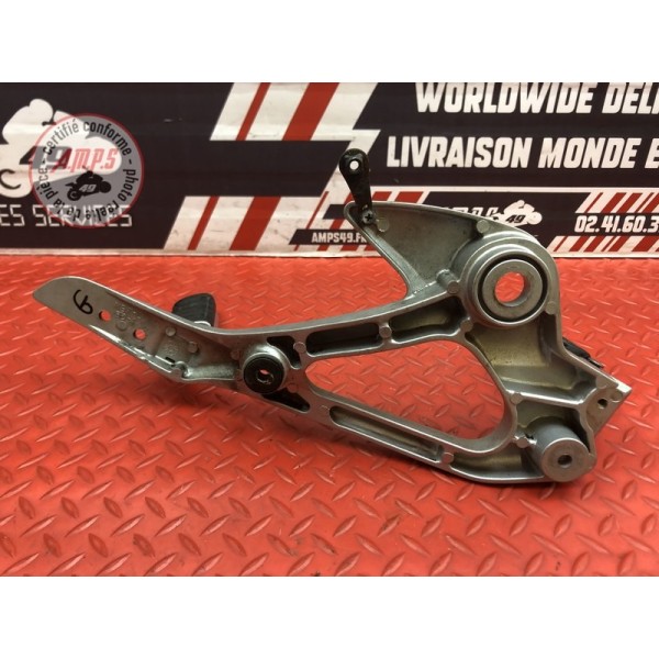 Platine repose pied gauche 