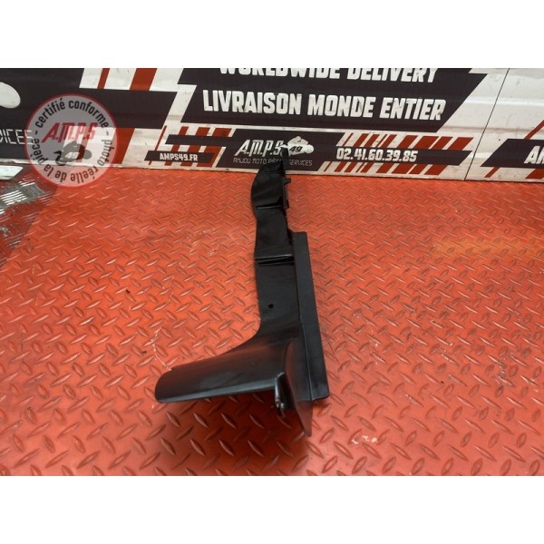 Cache plastique arriere gauche 