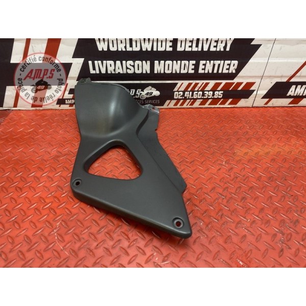 Cache sous selle droit 