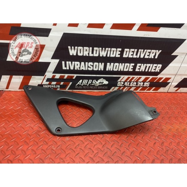 Cache sous selle gauche 