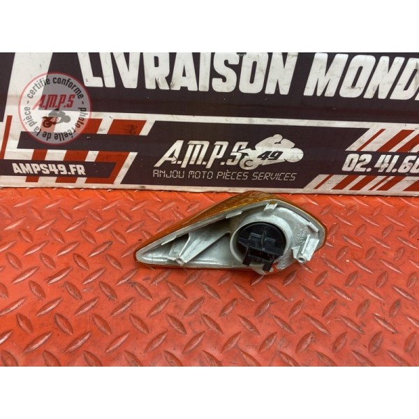 Clignotant avant droit 