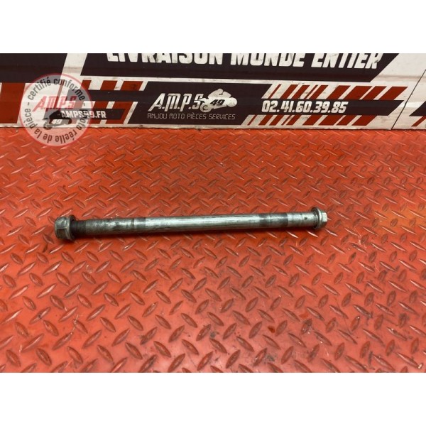 Axe de roue arriere 