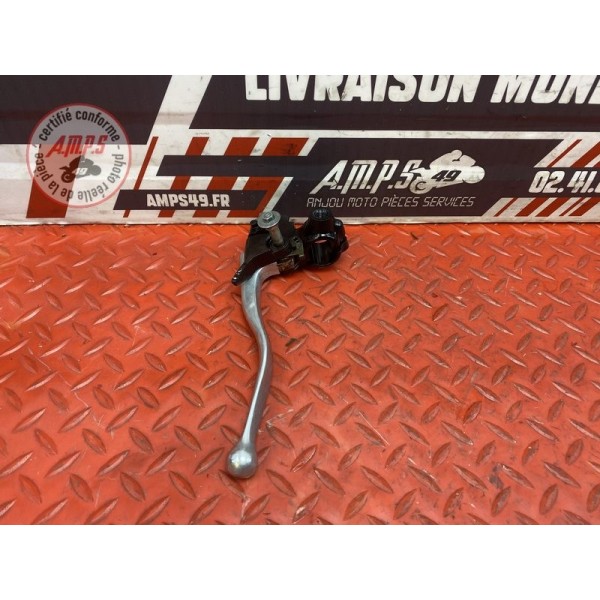 Cocotte d'embrayage avec levier 