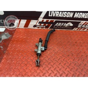 Maitre cylindre de frein arriere 