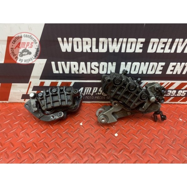 Paire d'étrier de frein avant 