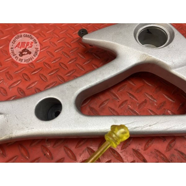 Platine repose pied passager droite et pilote 