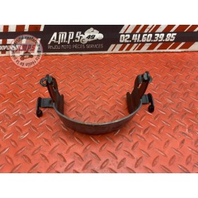 Support de garde boue avant 