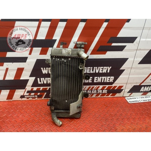 Radiateur d'eau droit