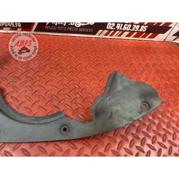 Cache interieur de flanc droit 