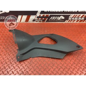 Cache plastique sous selle gauche 