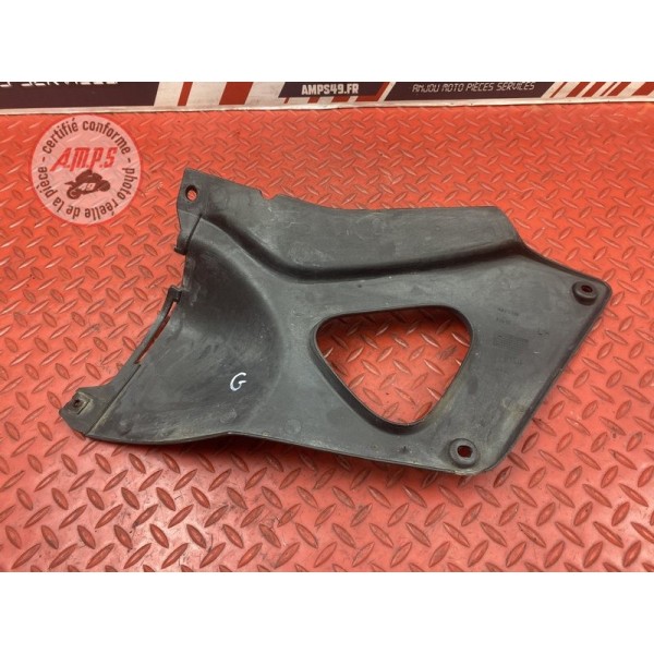 Cache plastique sous selle gauche 
