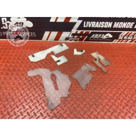 Cache plastique sur cadre 