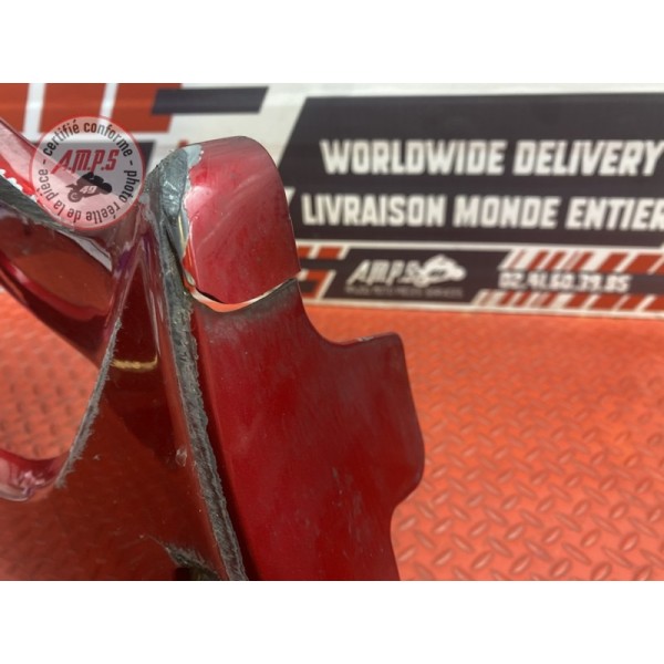 Flanc de carénage gauche 