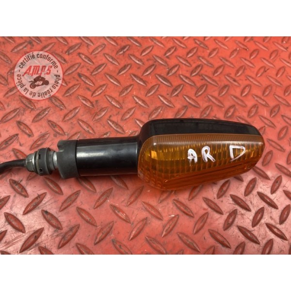 Clignotant arrière droit 