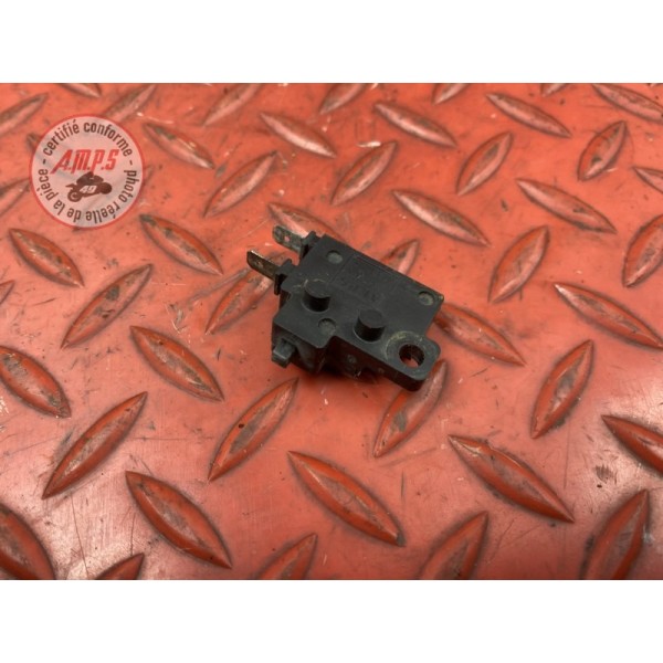 Contacteur de frein avant 