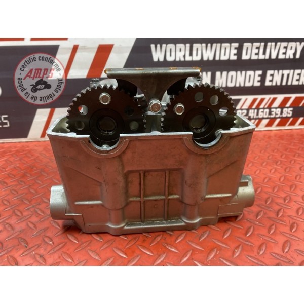 Culasse avec arbre a came arriere 