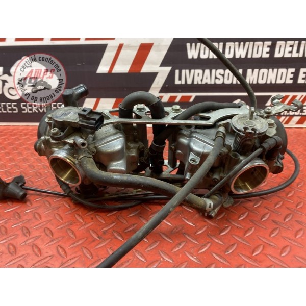 Rampe de carburateur 