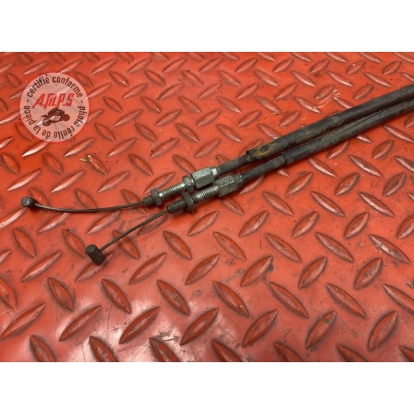 Cable d'accélérateur 