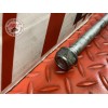 Axe de roue arriere 