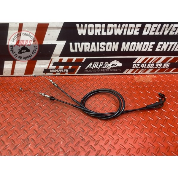 Cable d'accélérateur 