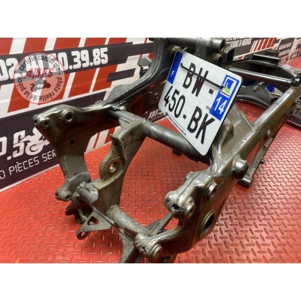 Cadre avec carte grise 