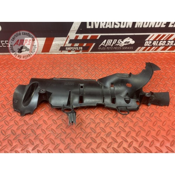 Cache plastique sur radiateur 