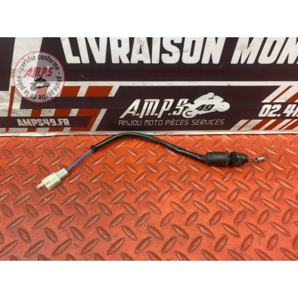 Contacteur de feux stop arrière 