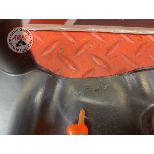 Cache interieur flanc gauche 