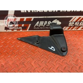 Cache interieur droit 