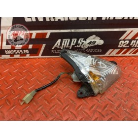 Clignotant avant droit 