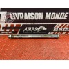 Axe de roue arriere 