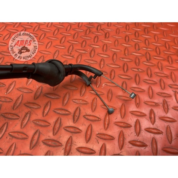 Cable d'accélérateur 