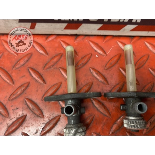 Robinet a carburant 