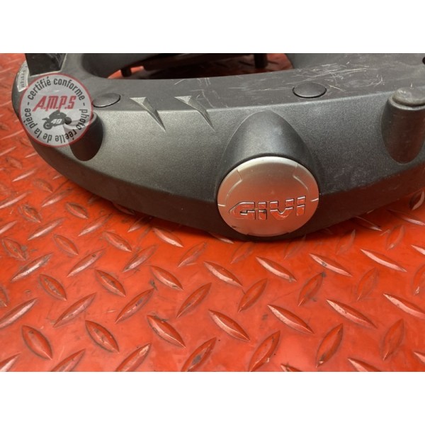 Top case avec support GIVI 