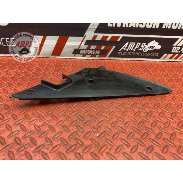 Cache interieur de tete de fourche gauche 