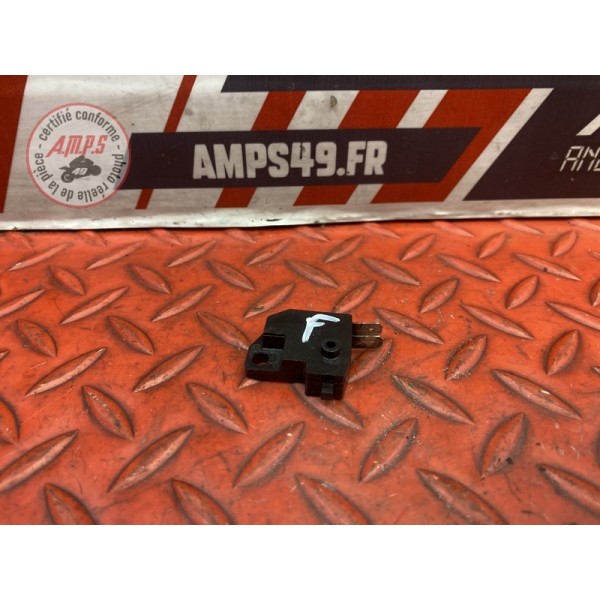 Contacteur de frein avant 