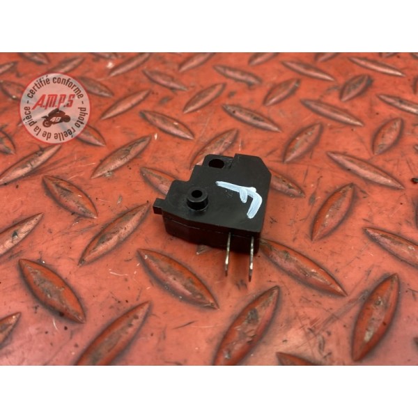 Contacteur de frein avant 