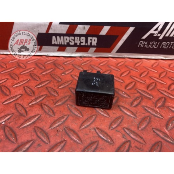 Relais de coupure moteur-centrale clignotante 