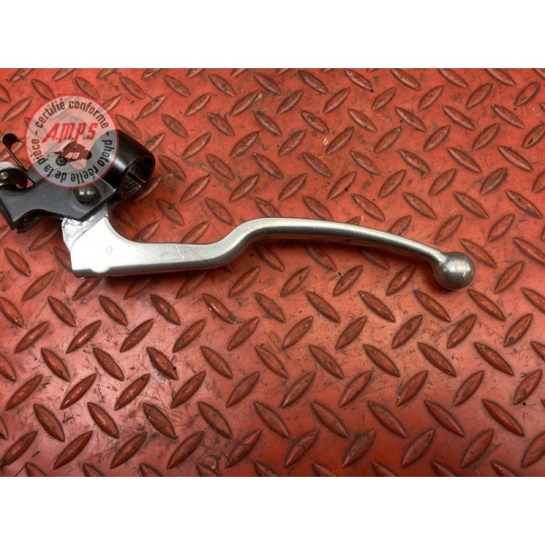 Cocotte d'embrayage avec levier 