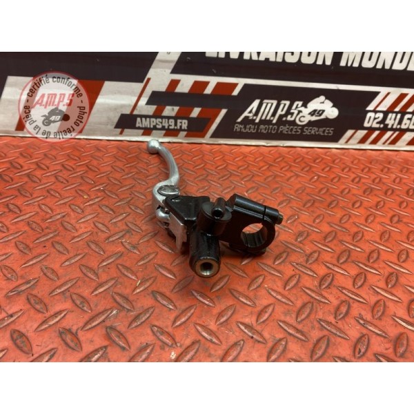 Maitre cylindre de frein avant 