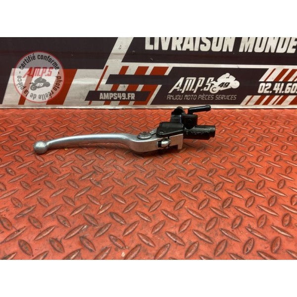 Maitre cylindre de frein avant 