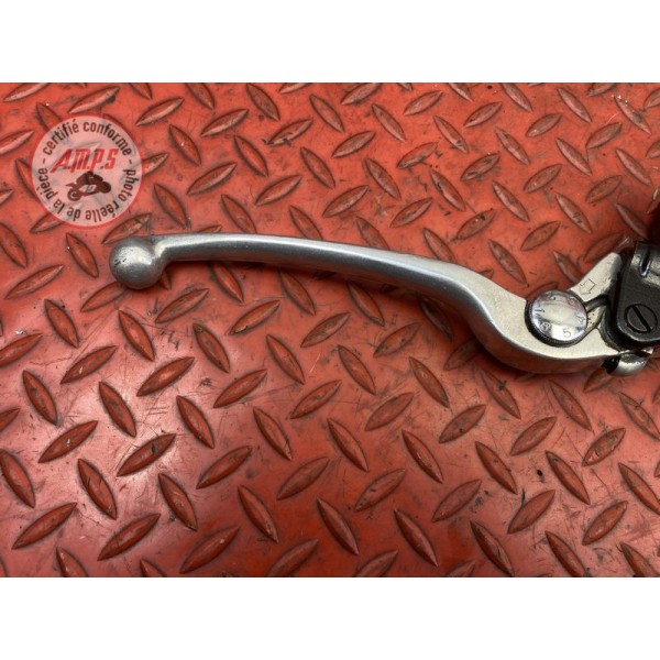 Maitre cylindre de frein avant 