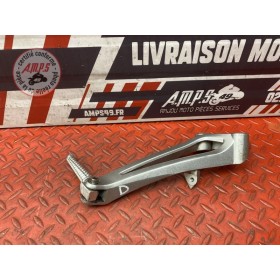 Platine repose pied passager droite 