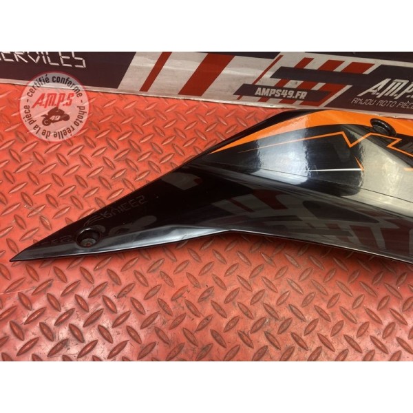 Ecope de carénage droite 