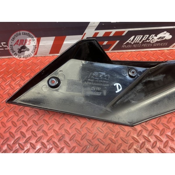 Ecope de carénage droite 