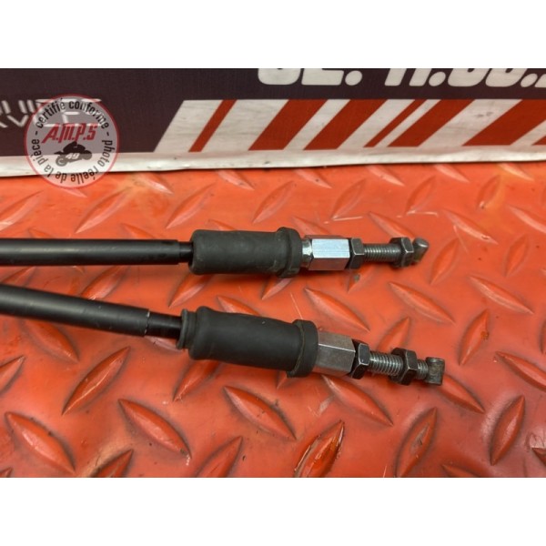 Cable d'accélérateur 