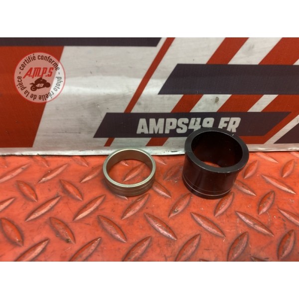 Entretoise de roue avant 