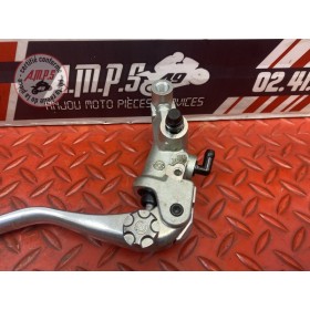 Maitre cylindre de frein avant 