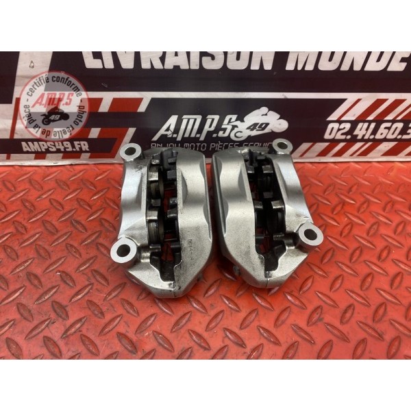 Paire d'étrier de frein avant 