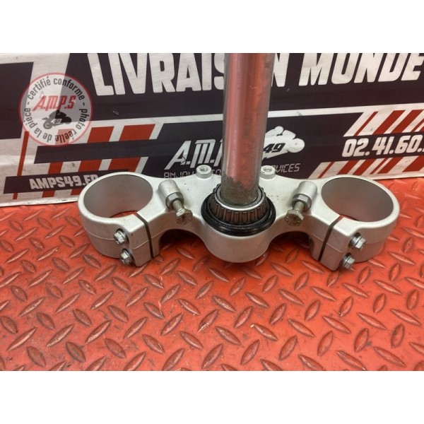 Te de fourche inférieur 